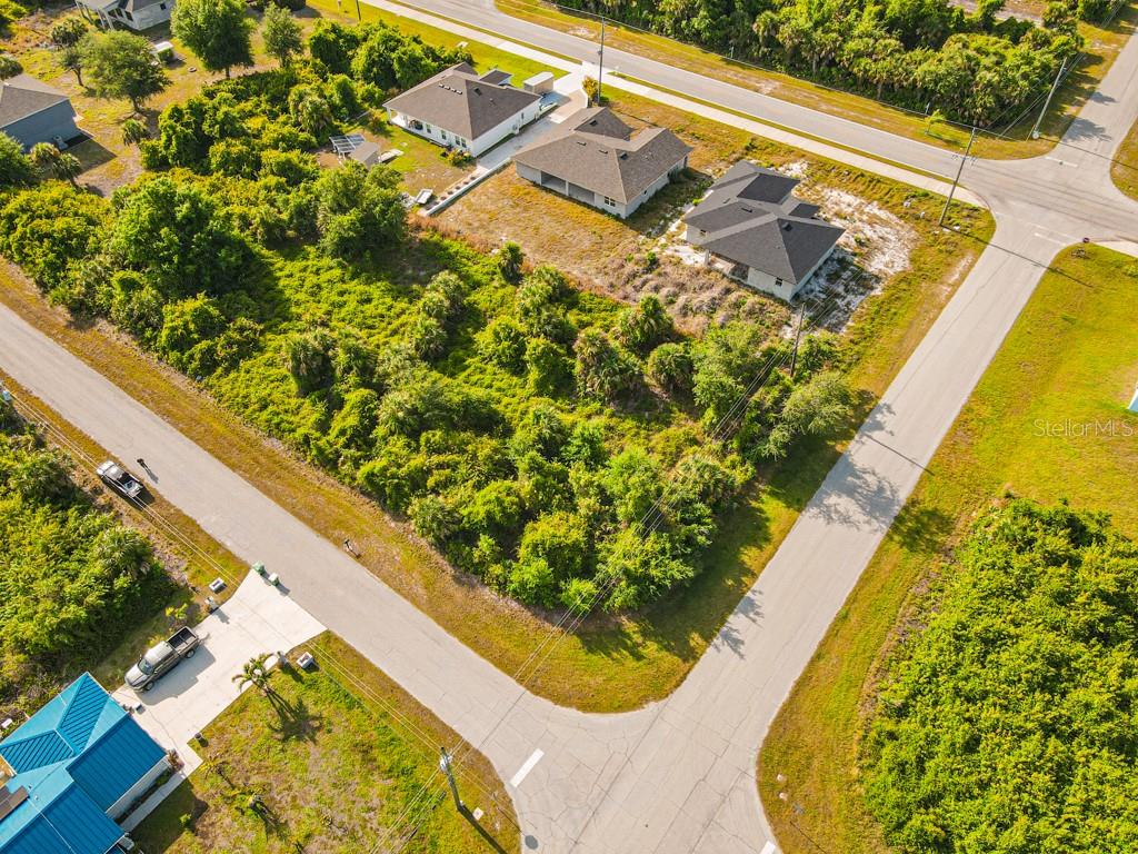 PORT CHARLOTTE SEC 085 - Land