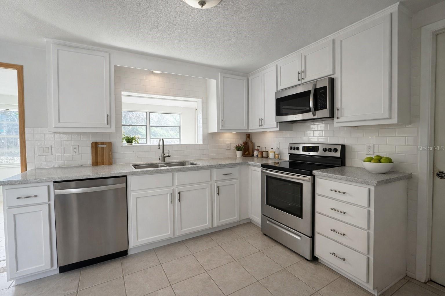 ROLLING ACRES - Residential