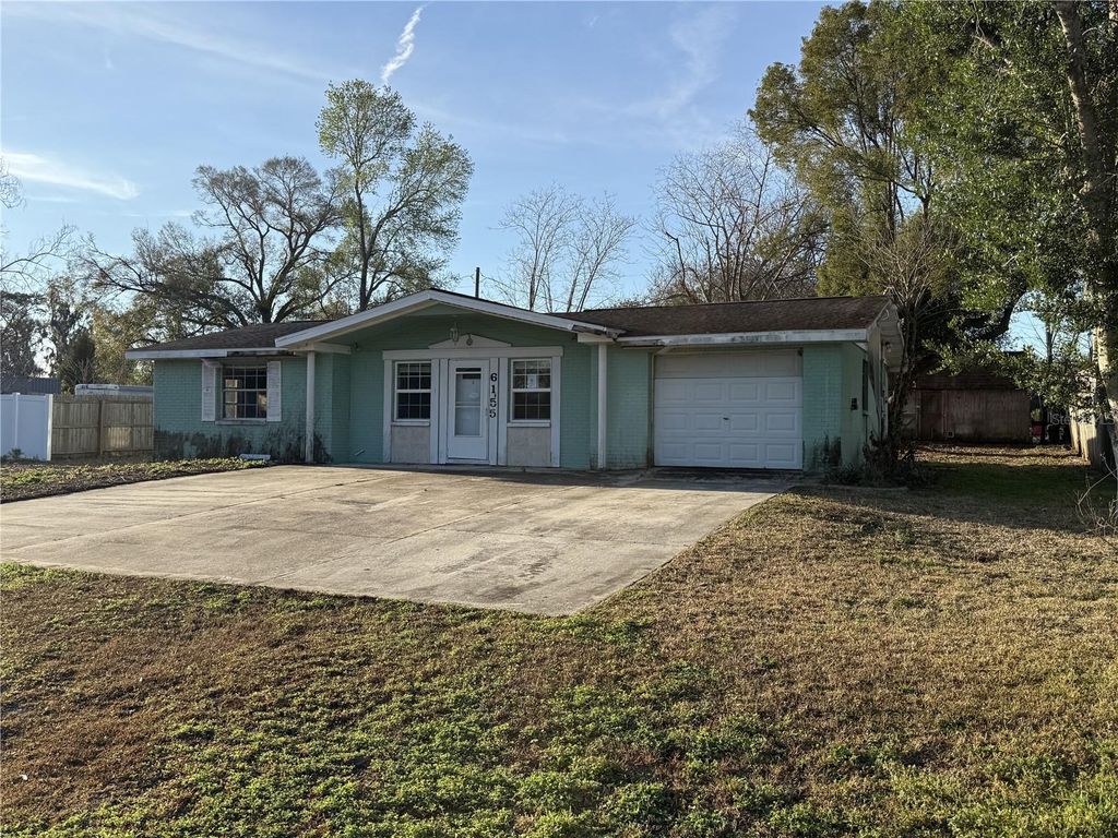 Photo of 6155 Sumter Drive, Brooksville, FL 34602 (MLS # W7883460)