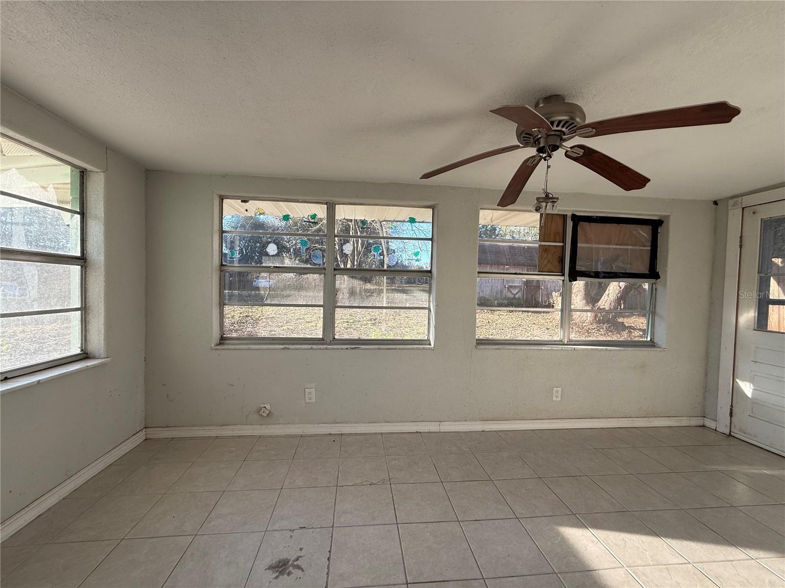 ROLLING ACRES - Residential