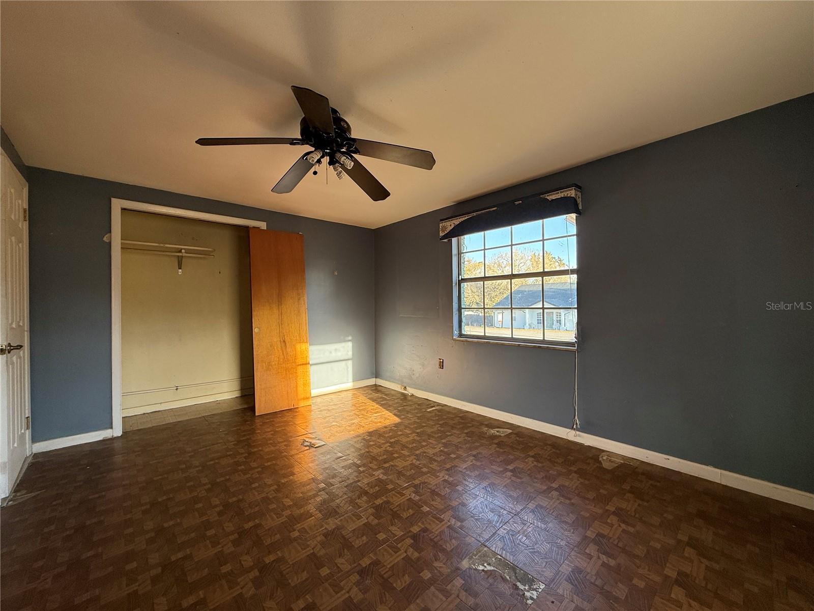 ROLLING ACRES - Residential