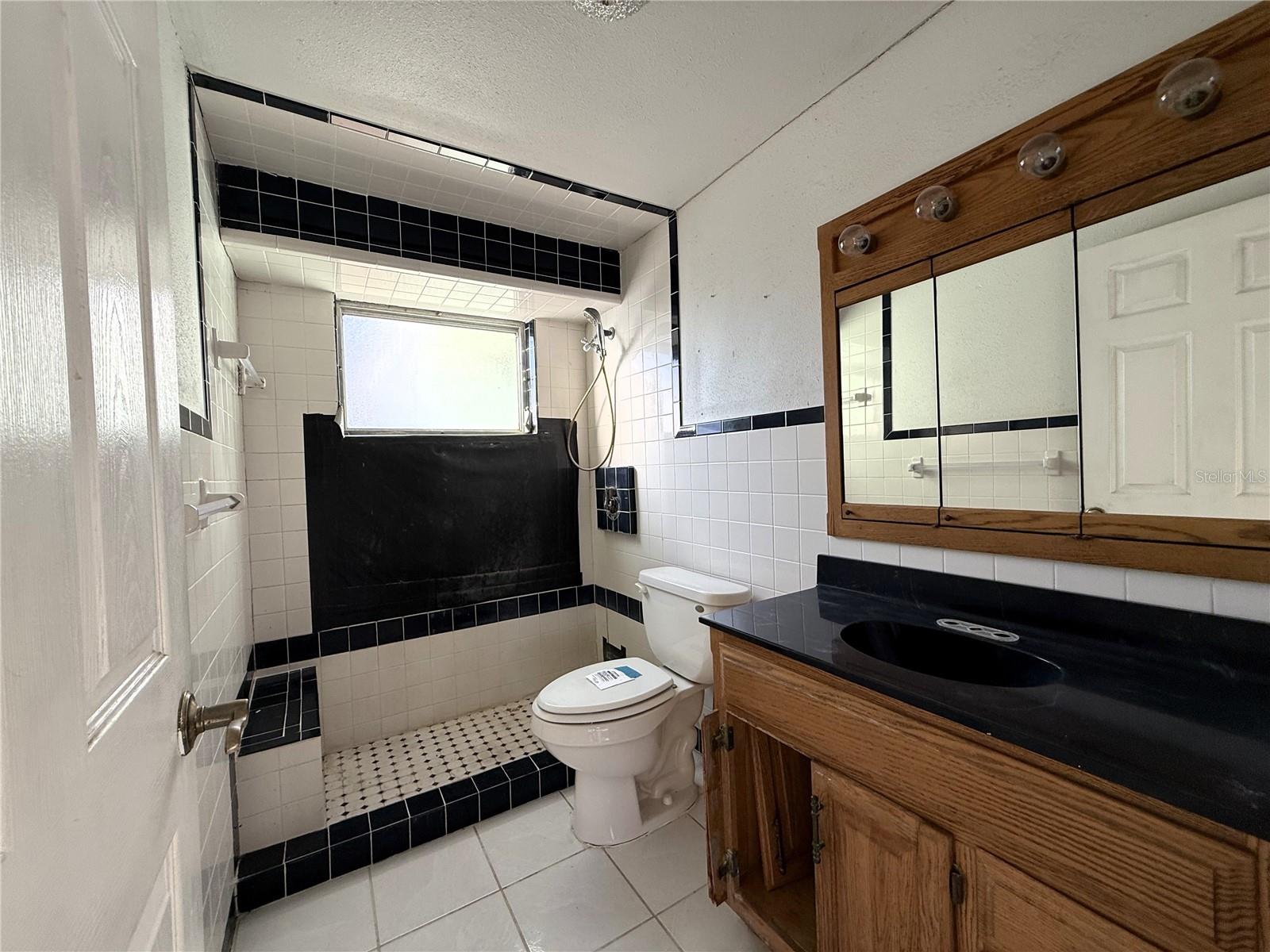 ROLLING ACRES - Residential