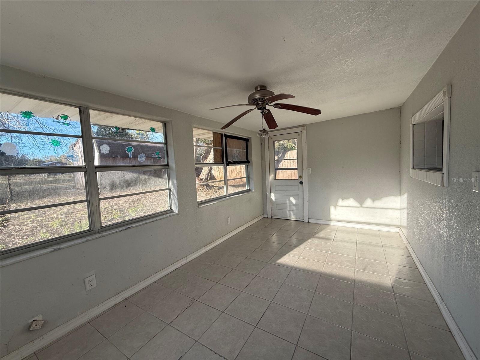 ROLLING ACRES - Residential