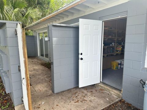 A home in EUSTIS