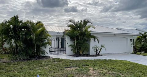 676 KEY ROYALE DRIVE HOLMES BEACH FL 34217