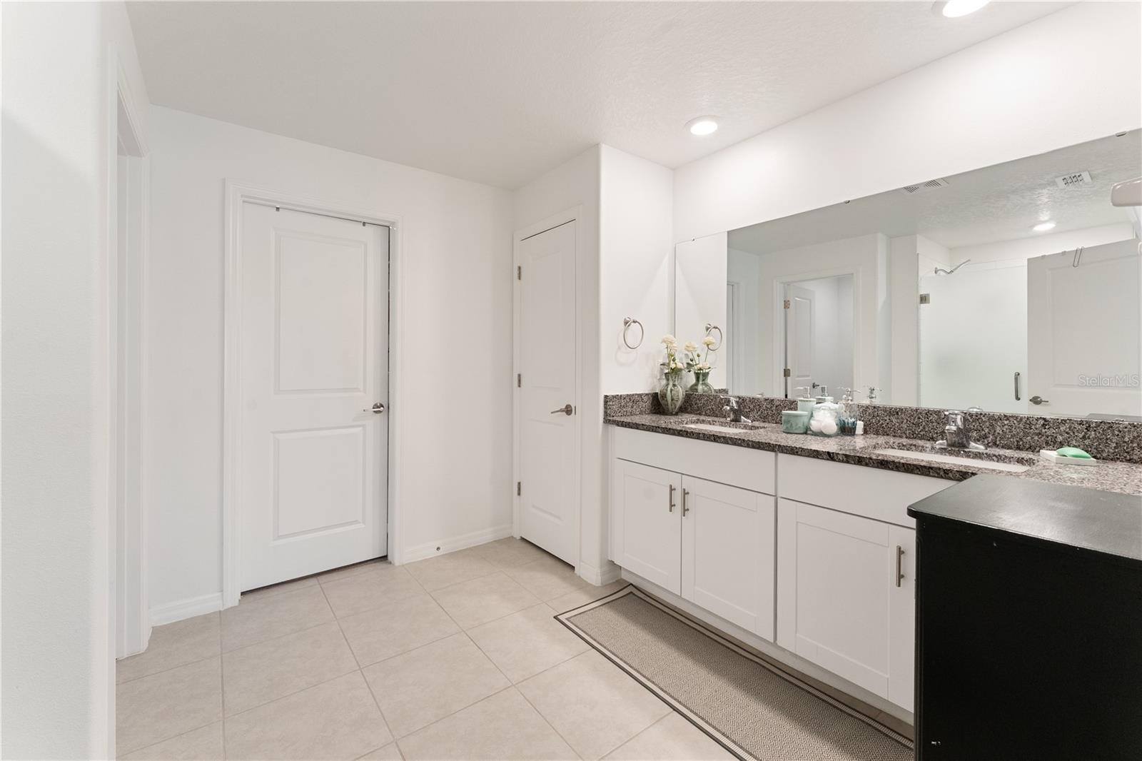 ABBOTT SQUARE PH 1B - Residential