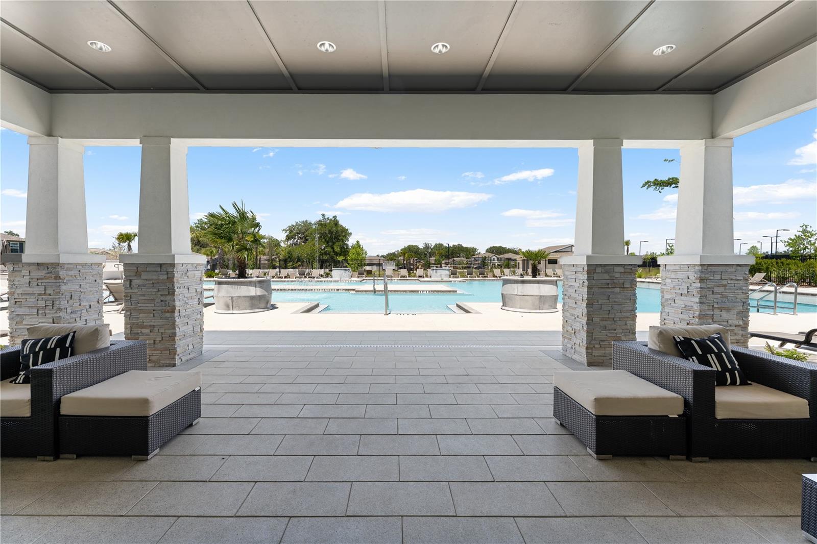 ABBOTT SQUARE PH 1B - Residential