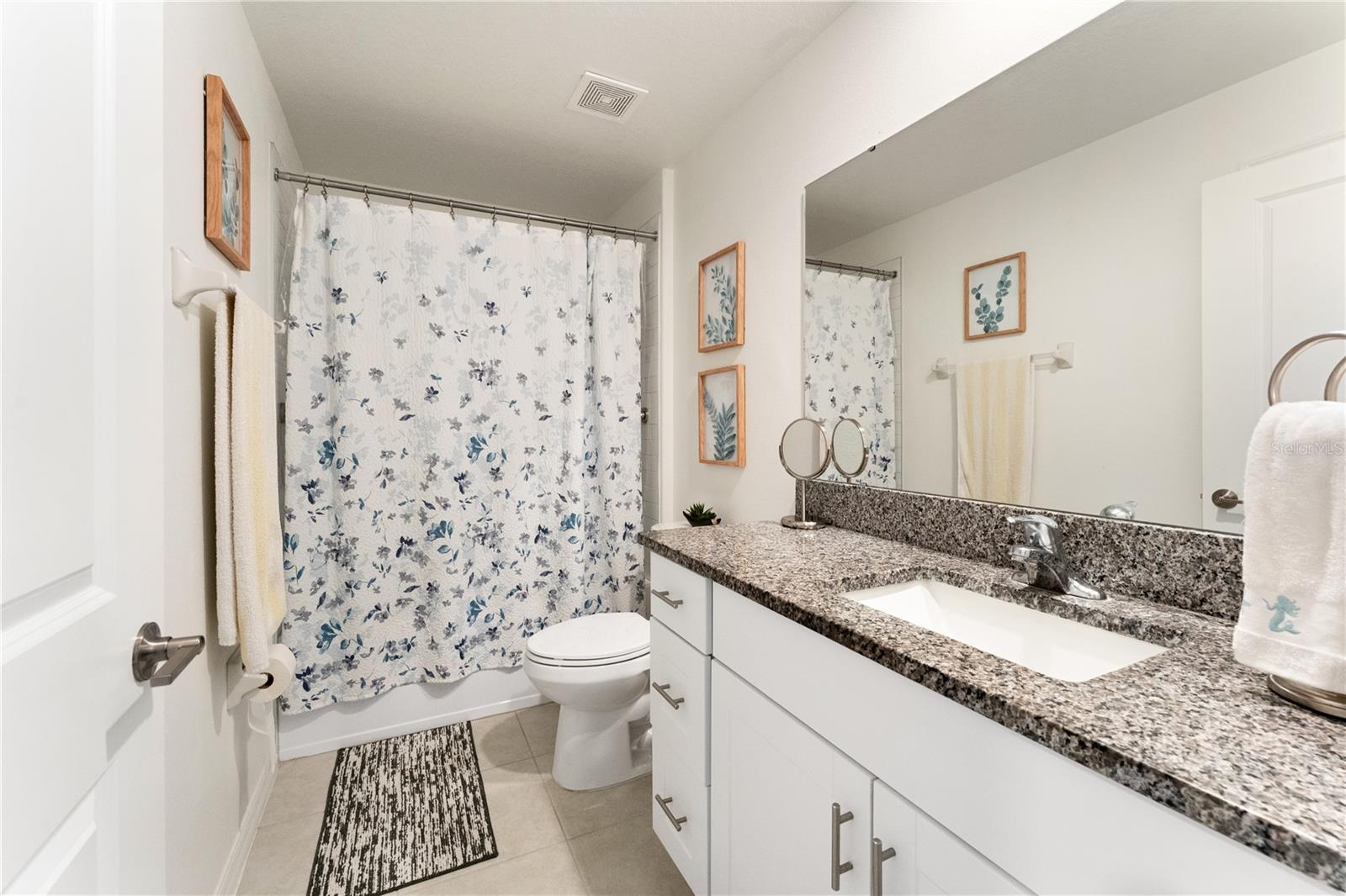 ABBOTT SQUARE PH 1B - Residential