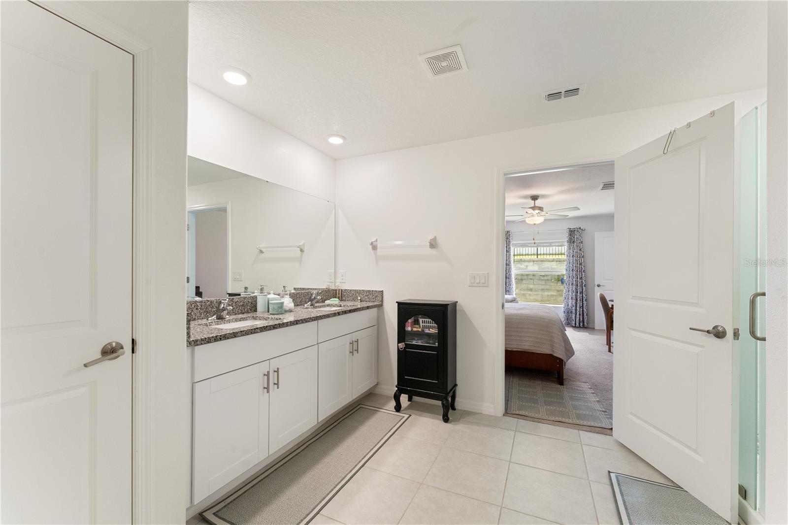 ABBOTT SQUARE PH 1B - Residential