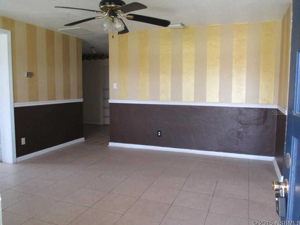 Pato Manor - Residential