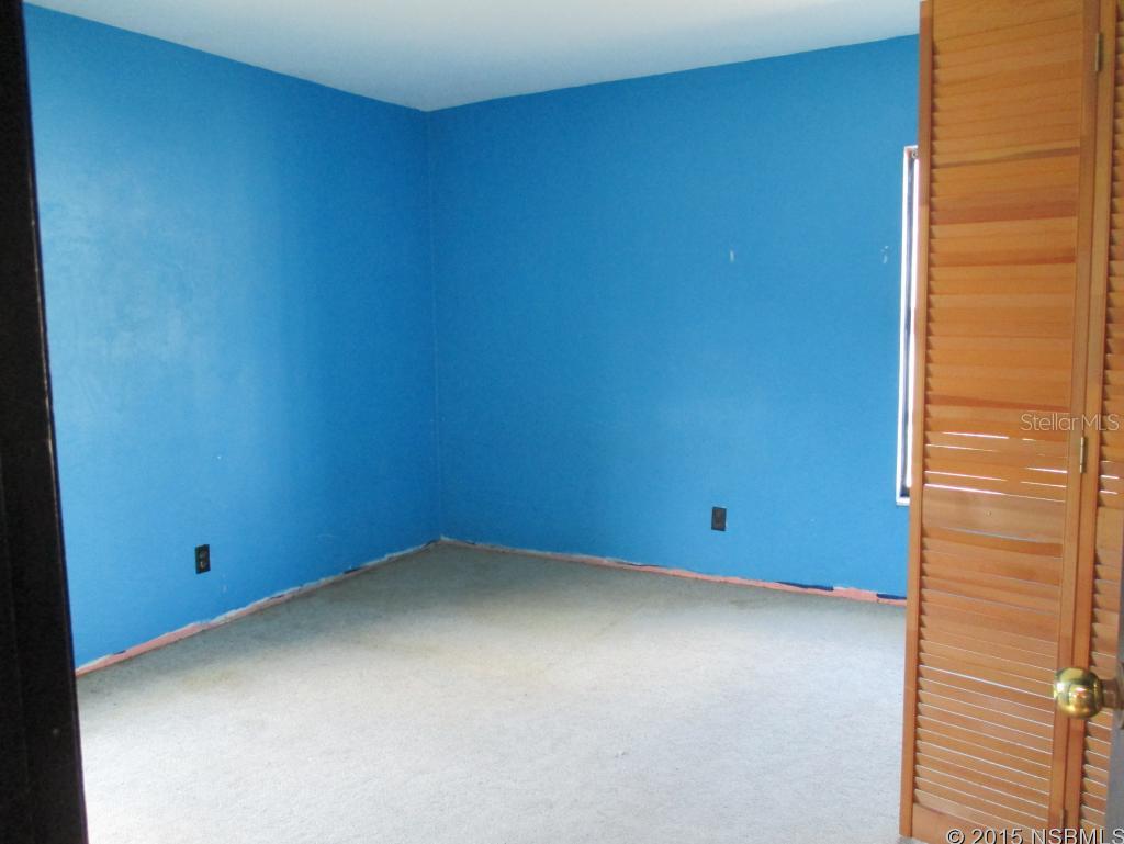 Pato Manor - Residential