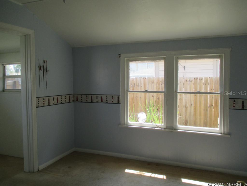 Pato Manor - Residential