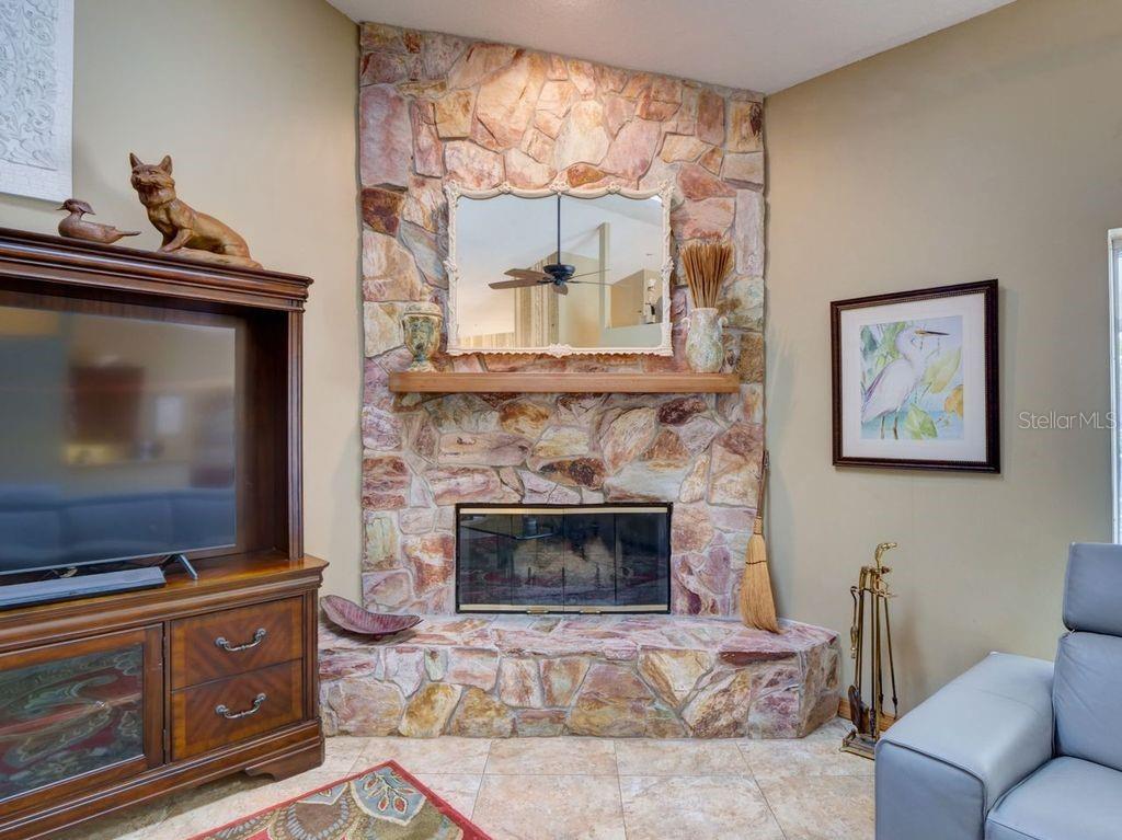 WILLOW RUN - Residential