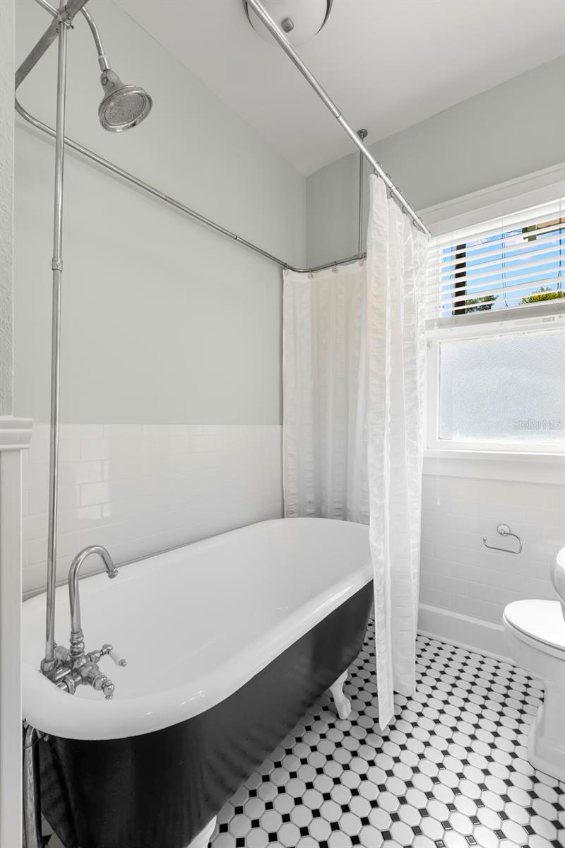 HALLS CENTRAL AVE 1 - Residential