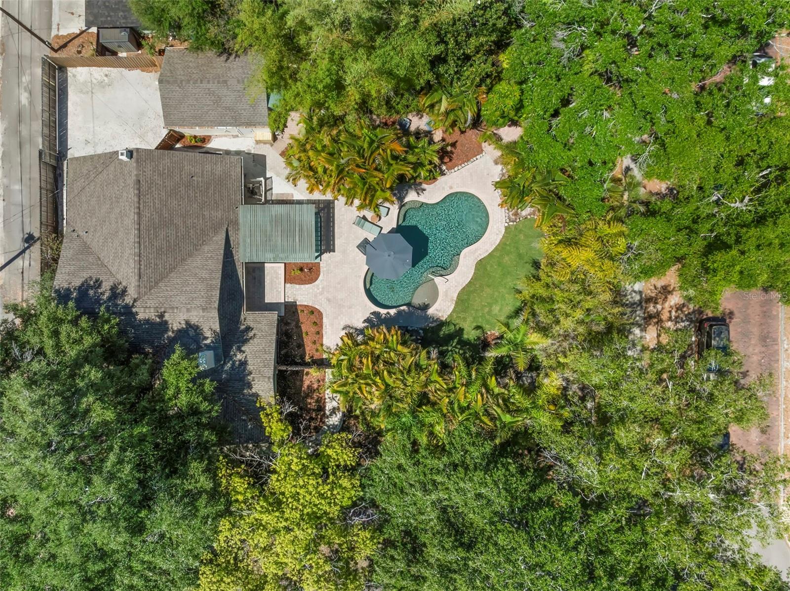 HALLS CENTRAL AVE 1 - Residential