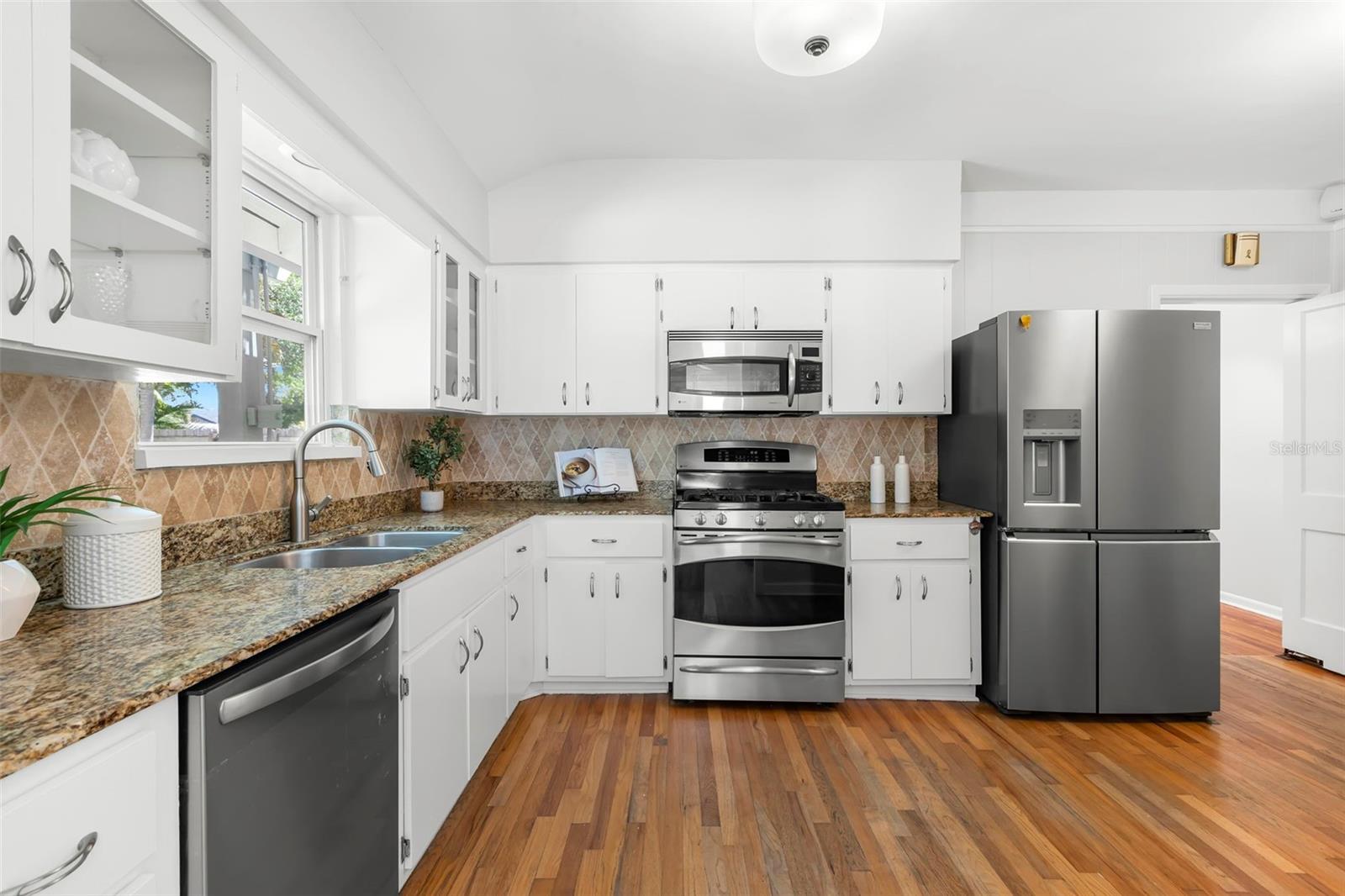 HALLS CENTRAL AVE 1 - Residential