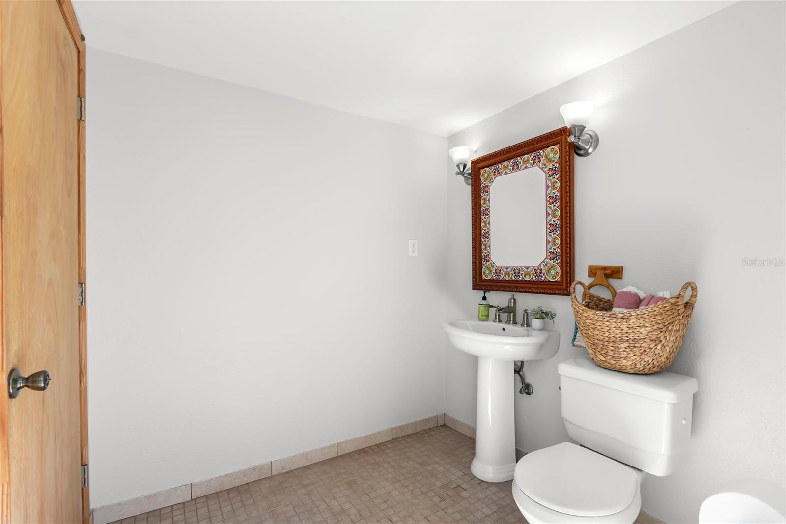 HALLS CENTRAL AVE 1 - Residential