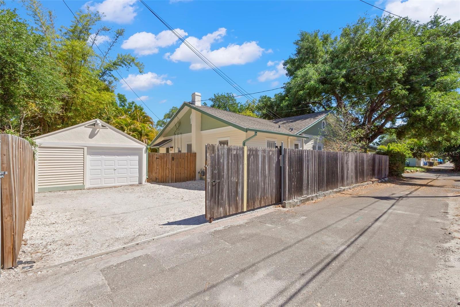 HALLS CENTRAL AVE 1 - Residential