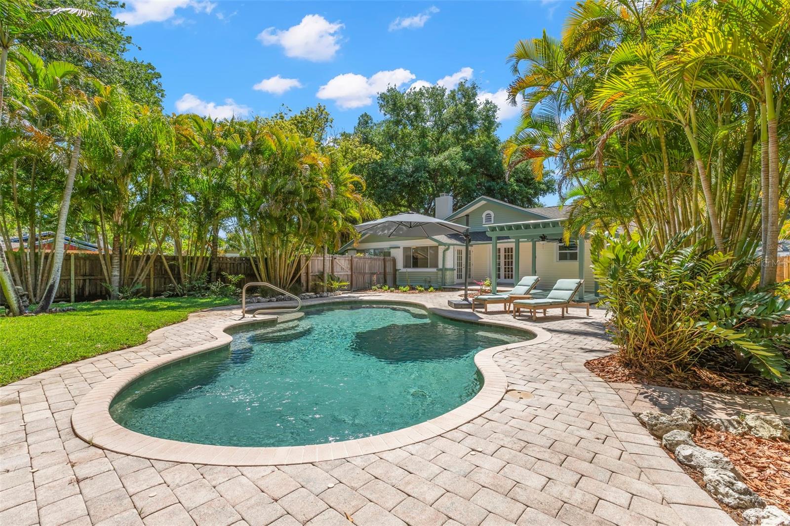 HALLS CENTRAL AVE 1 - Residential