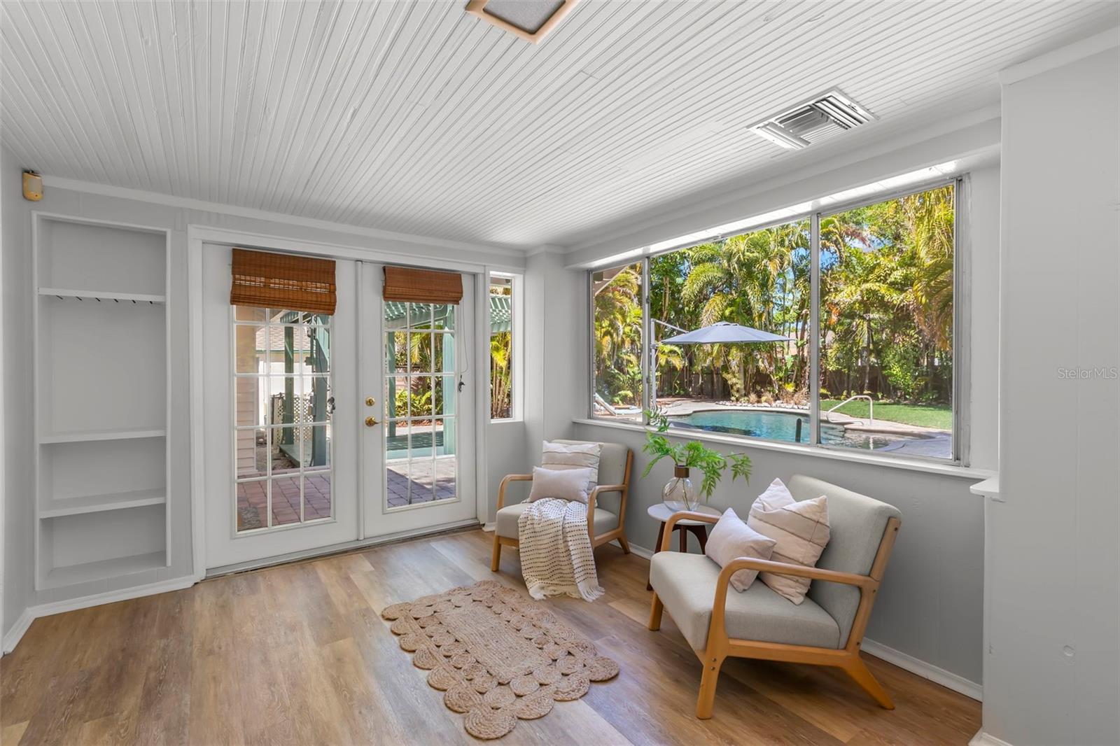 HALLS CENTRAL AVE 1 - Residential