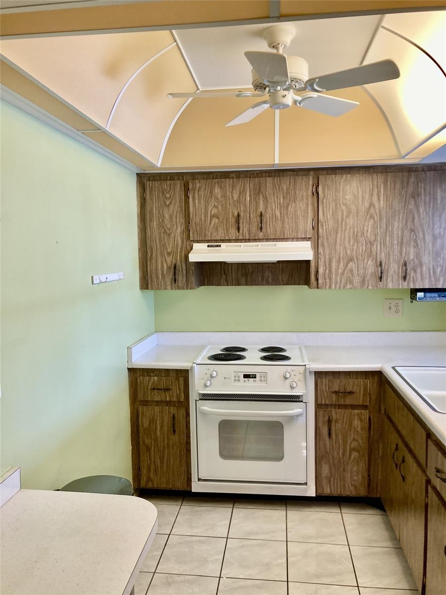 6110 CORAL WAY
