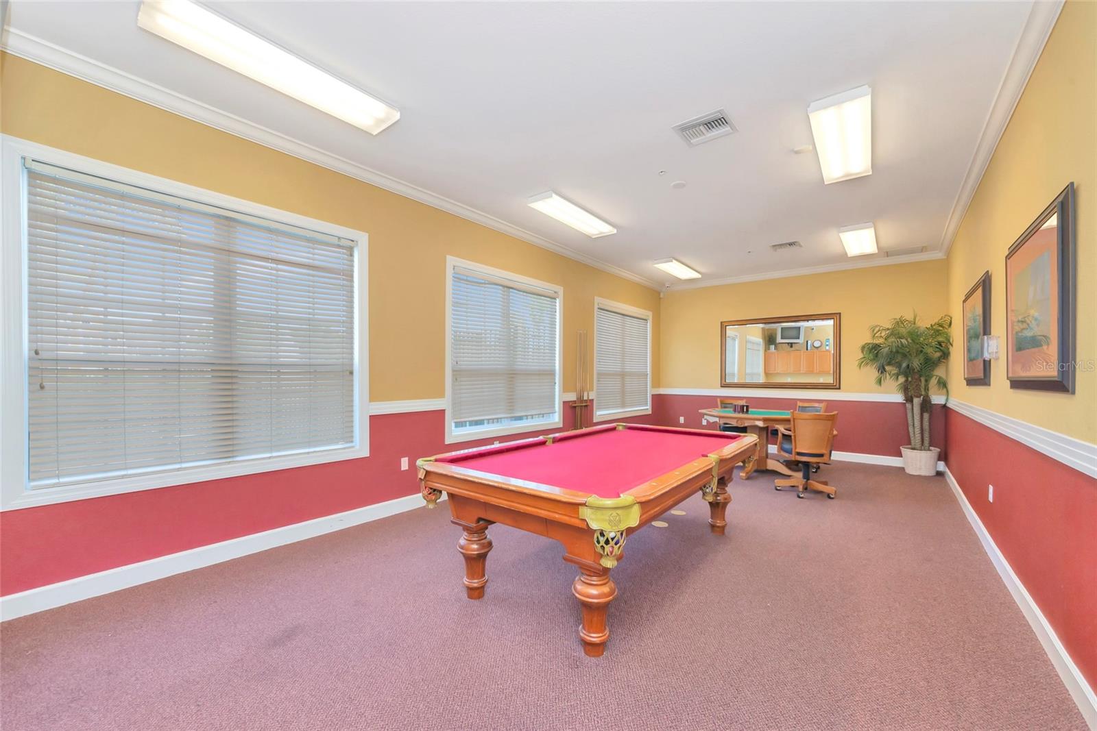 ADMIRALS WALK - Residential