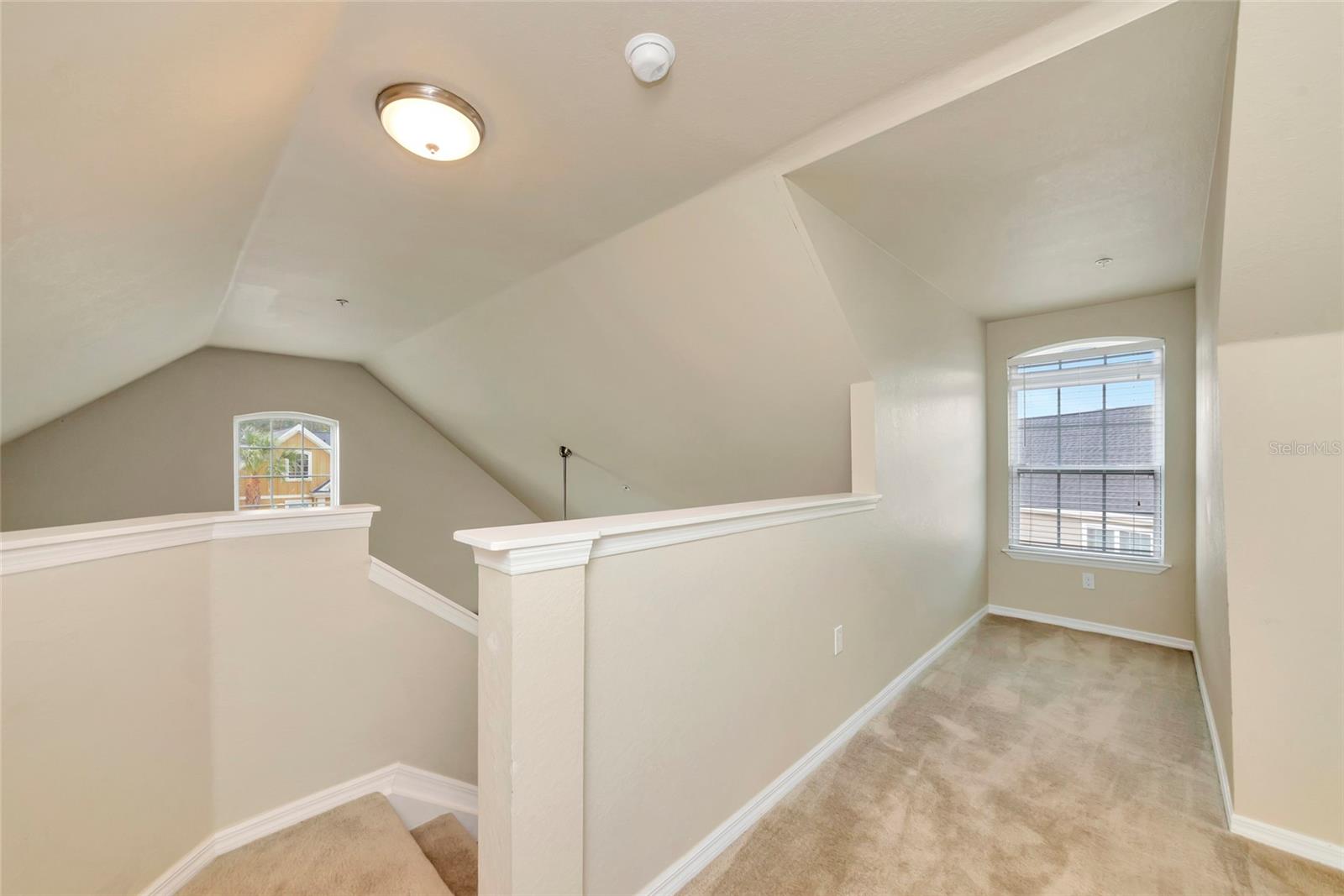 ADMIRALS WALK - Residential