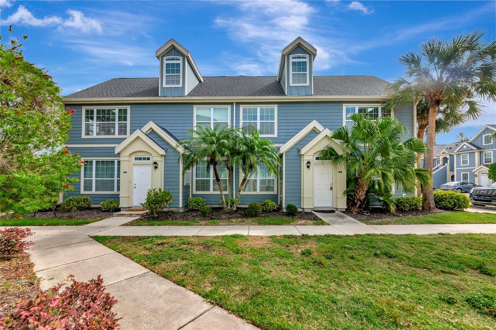 ADMIRALS WALK - Residential