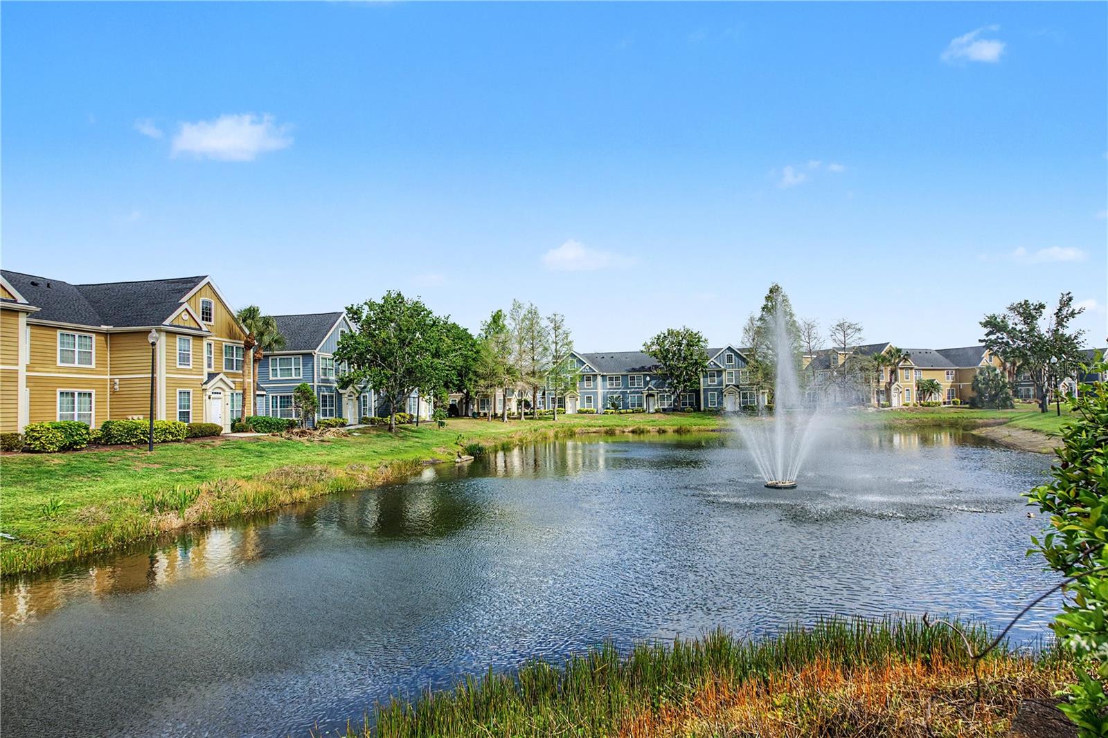 ADMIRALS WALK - Residential