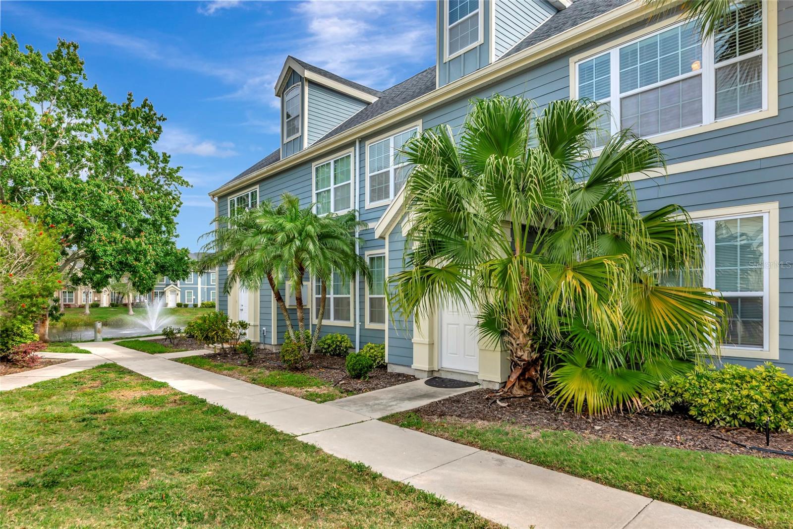 ADMIRALS WALK - Residential