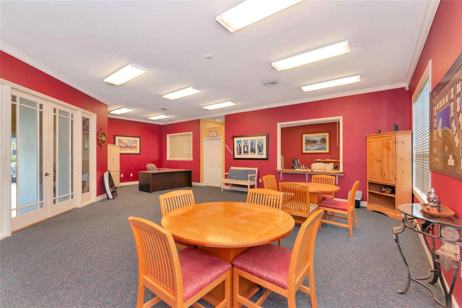 ADMIRALS WALK - Residential