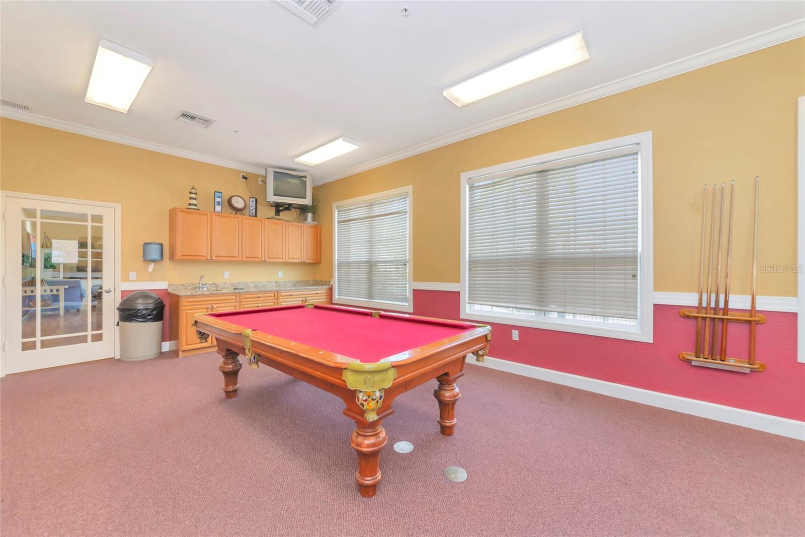 ADMIRALS WALK - Residential