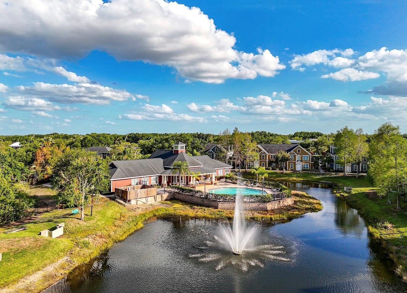ADMIRALS WALK - Residential