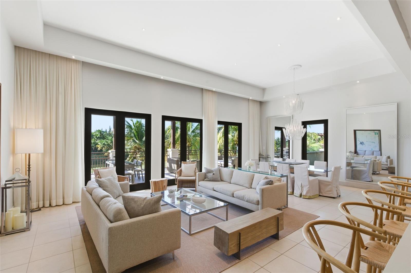 LAS VERANDAS BAHIA BEACH - Residential