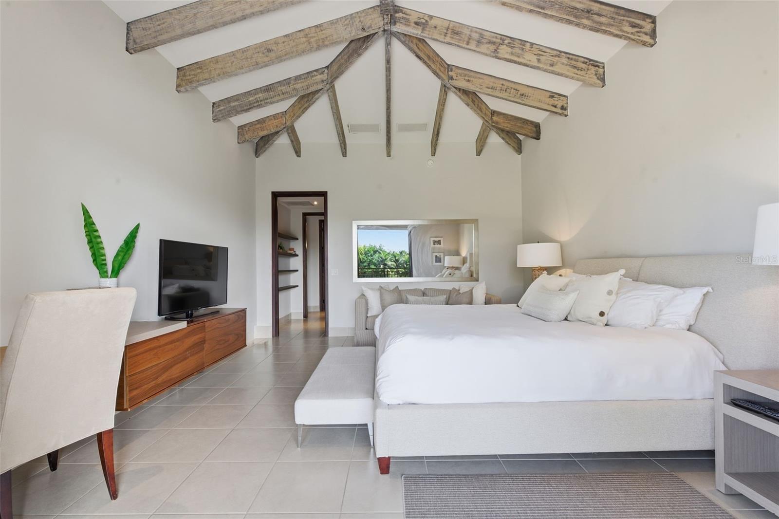 LAS VERANDAS BAHIA BEACH - Residential