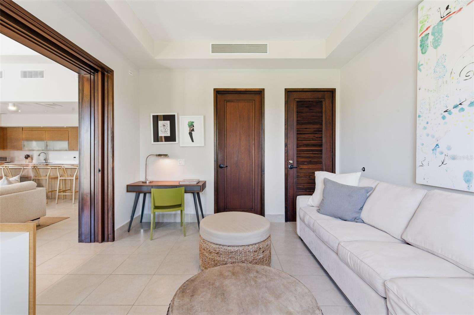 LAS VERANDAS BAHIA BEACH - Residential