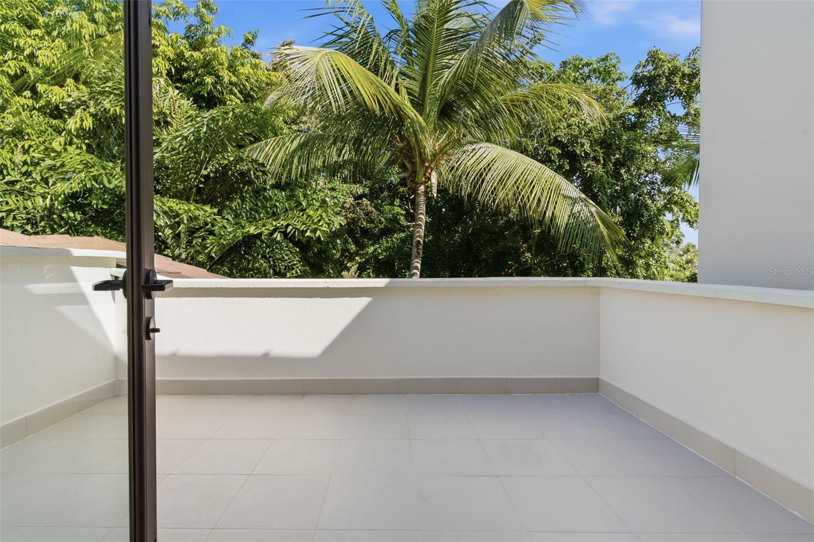 LAS VERANDAS BAHIA BEACH - Residential