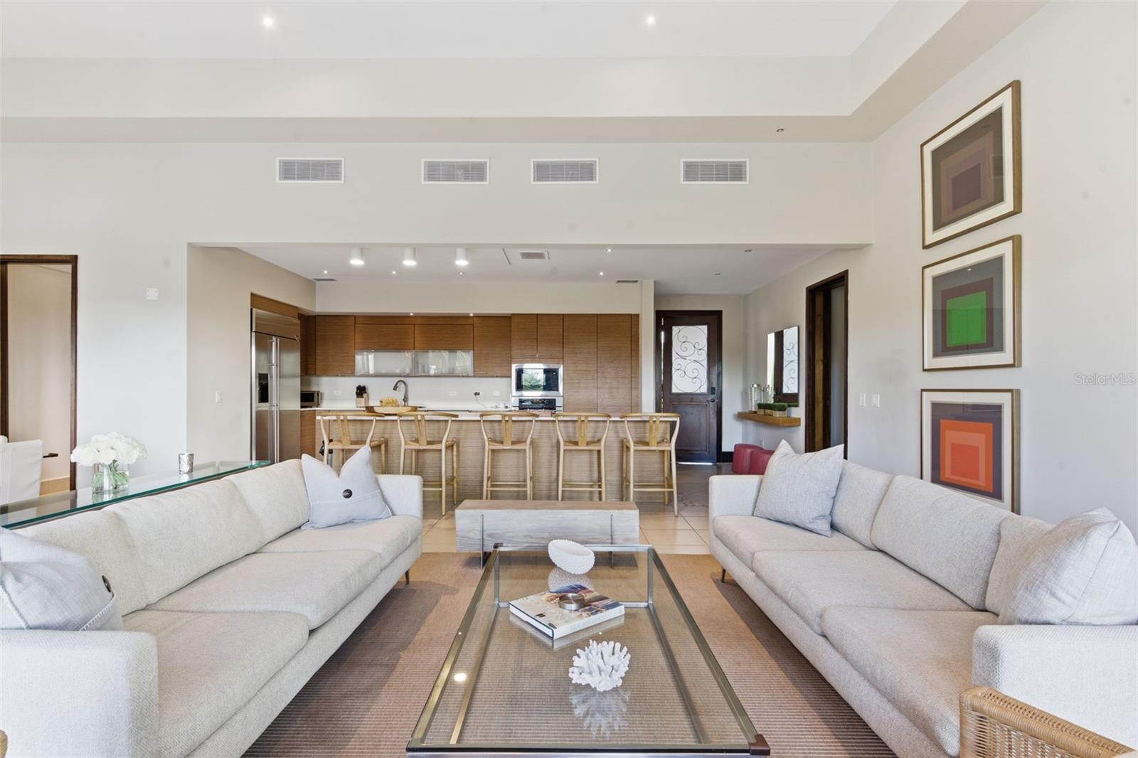 LAS VERANDAS BAHIA BEACH - Residential