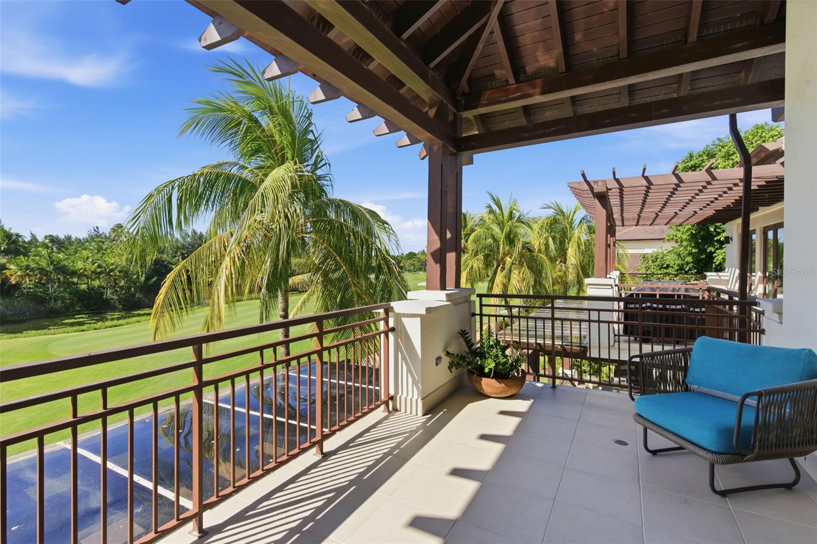 LAS VERANDAS BAHIA BEACH - Residential