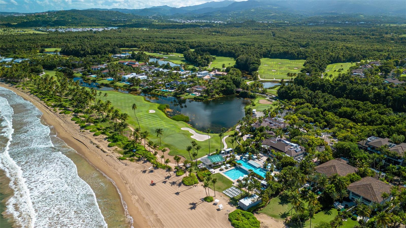 LAS VERANDAS BAHIA BEACH - Residential