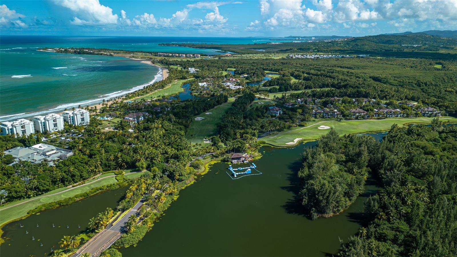 LAS VERANDAS BAHIA BEACH - Residential