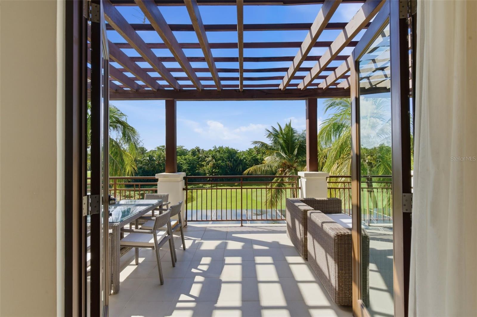 LAS VERANDAS BAHIA BEACH - Residential