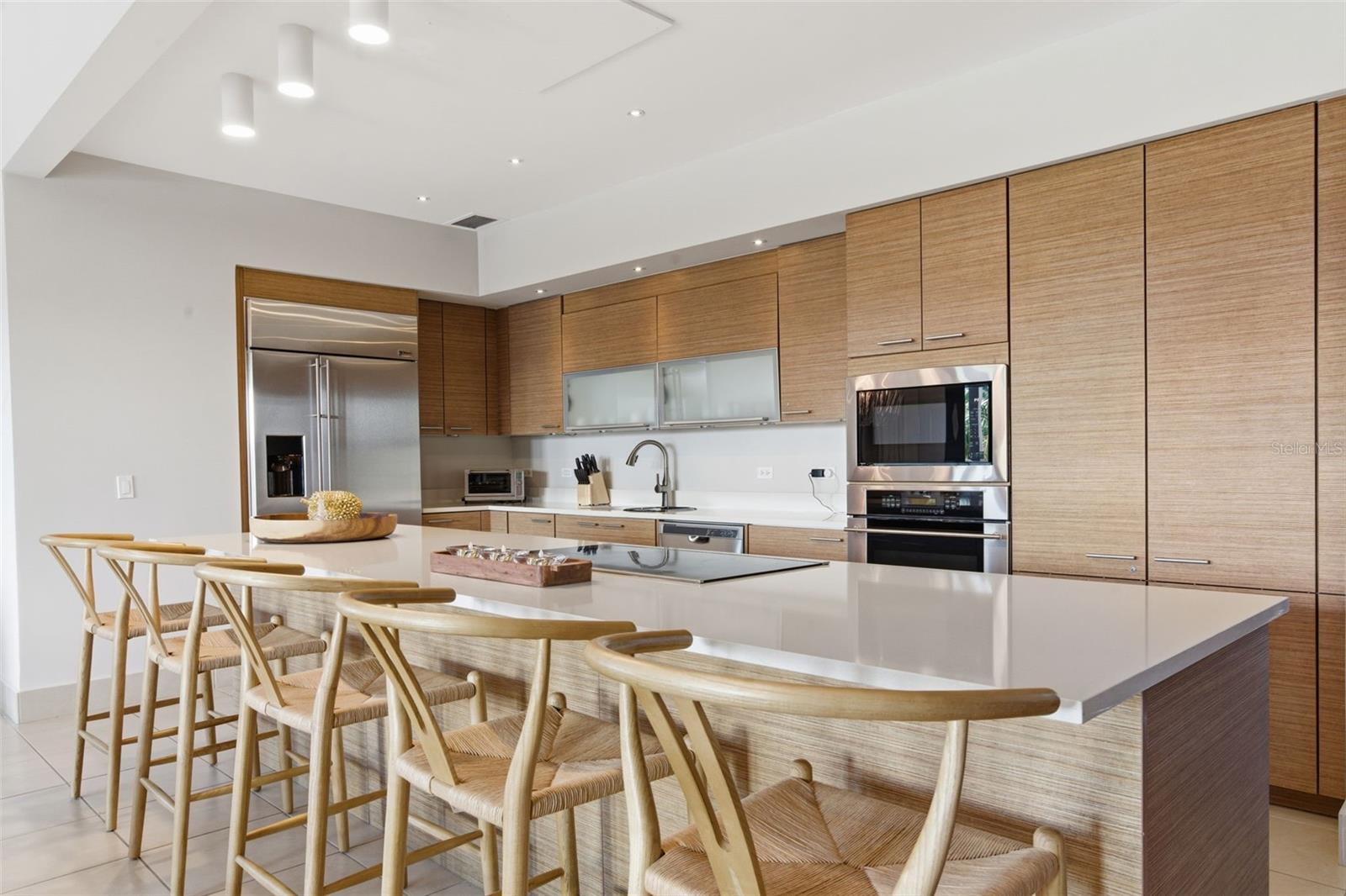 LAS VERANDAS BAHIA BEACH - Residential