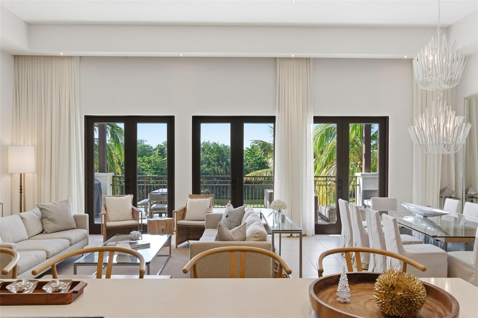LAS VERANDAS BAHIA BEACH - Residential