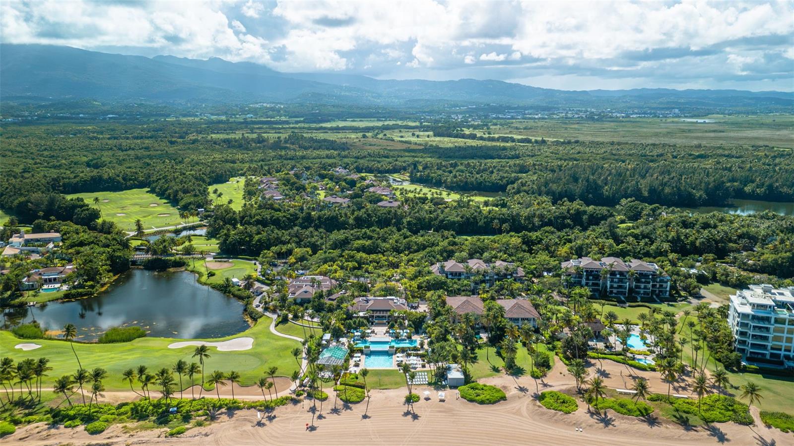 LAS VERANDAS BAHIA BEACH - Residential