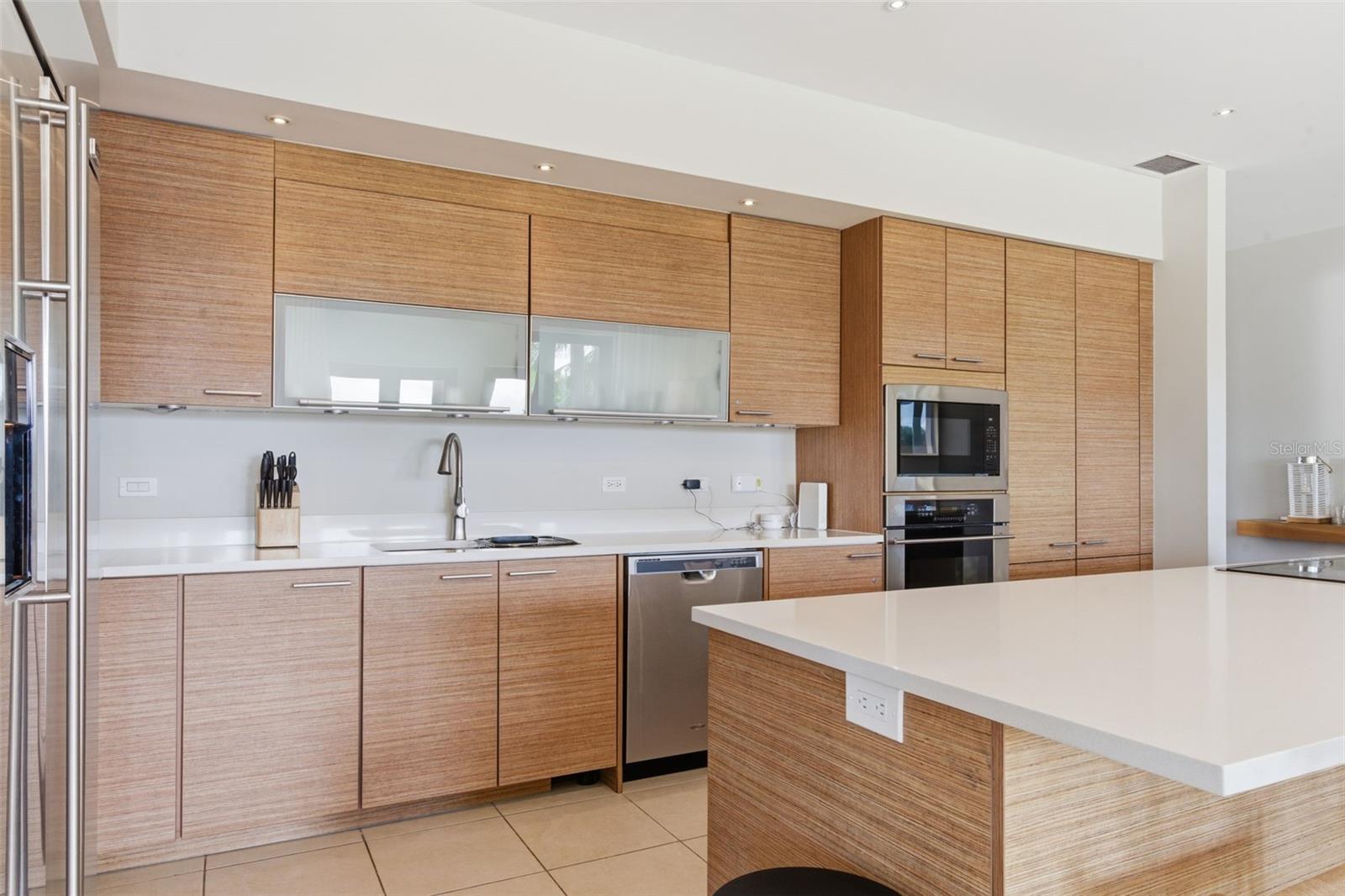 LAS VERANDAS BAHIA BEACH - Residential