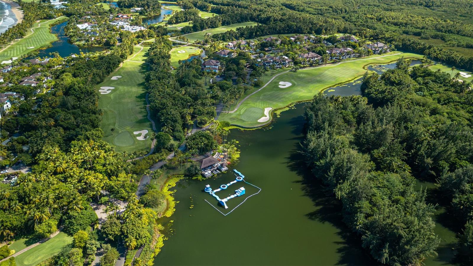 LAS VERANDAS BAHIA BEACH - Residential