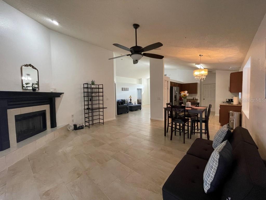 ROSETTA VILLAS - Residential Lease