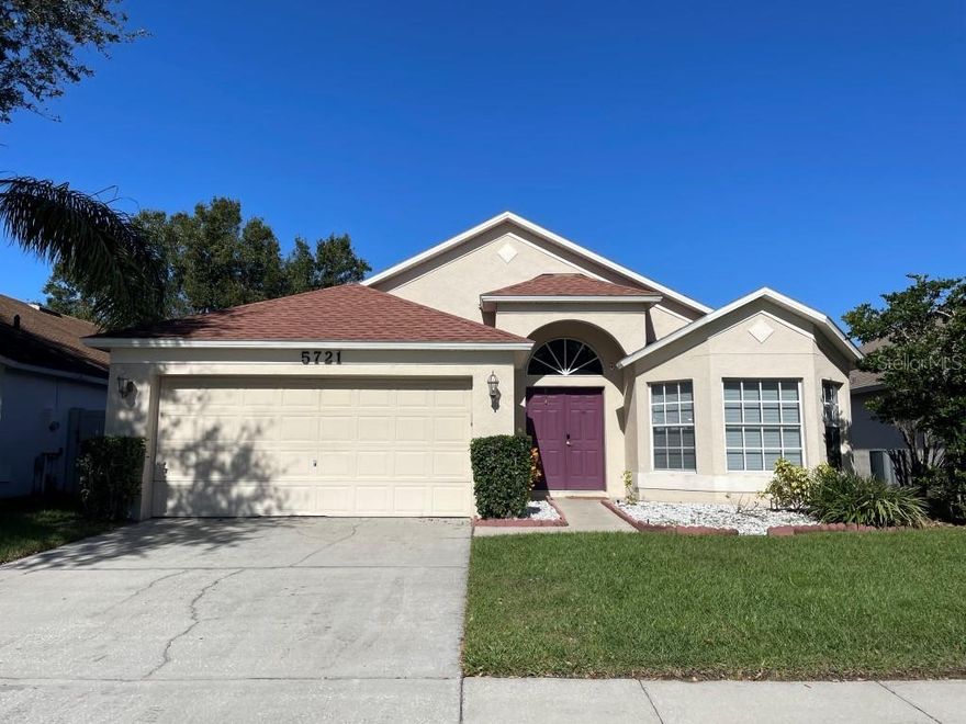 3 BEDROOM Single Family Home In Maitland For Rent
Very Clean Property, 2 Car Garage, Plenty of Parking, Screened In Patio, Fenced In Yard, Master Bath – Separate Shower / Tub, Living & Dining Rooms, Hardwood Flooring, Tile Flooring, Wired For Alarm, CONVENIENT To: 429, CONVENIENT To: Major Roads, Shopping & Schools, All Kitchen Appliances INCLUDED, Blinds INCLUDED. The deposit amount is based upon the application results. Pets: OK (Dangerous Pets are not permitted, Pit Bulls, etc.) Priced $2,150.00 for the first 4 months, $2,250.00 for the remaining 8 months (Average: $2,217.00/mo). AVAILABLE: February 15, 2026