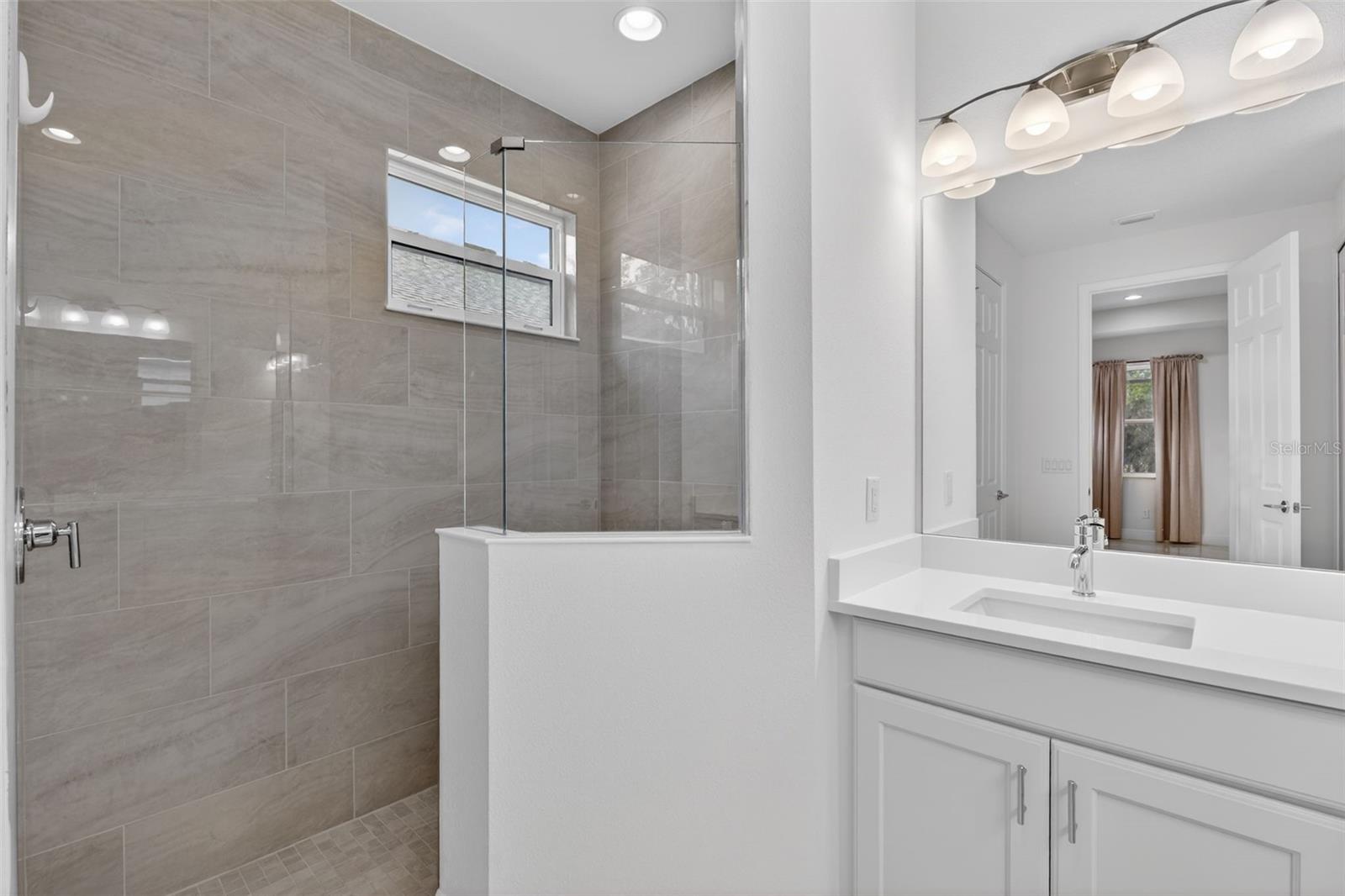 CROSSCREEK PH I SUBPH B & C - Residential